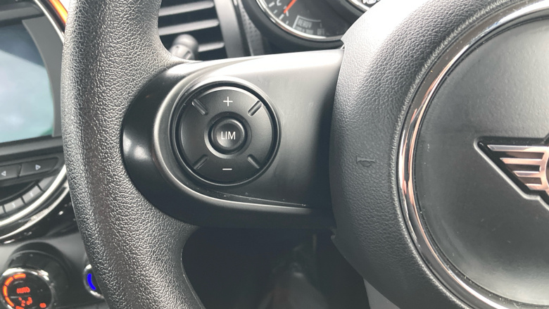 MINI Hatchback 1.5 Cooper Classic II 5dr Auto Petrol Hatchback